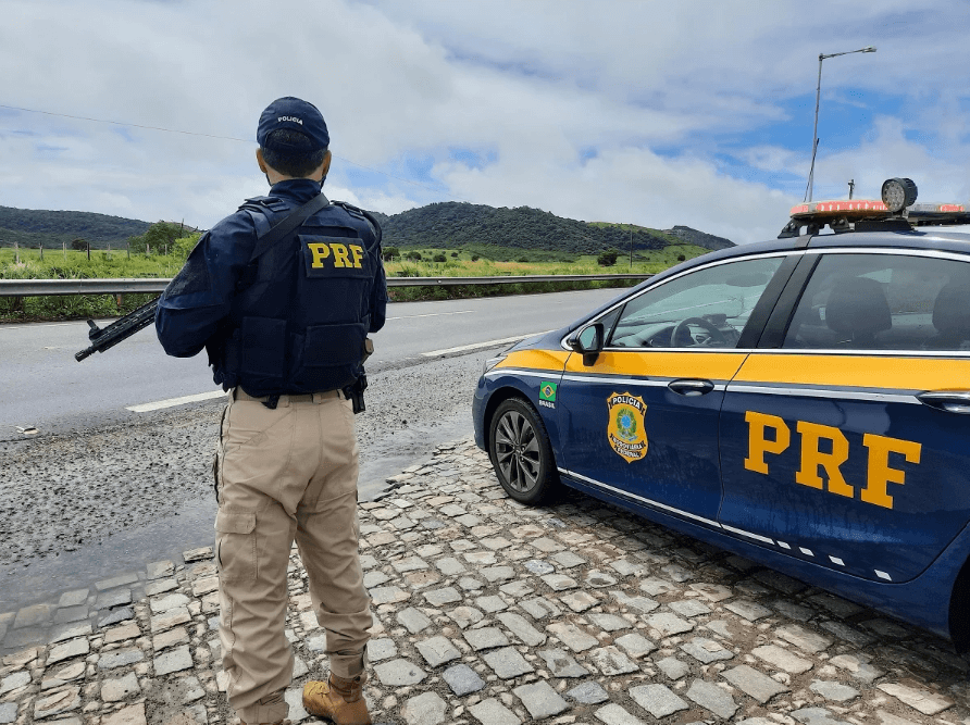 POLÍCIA RODOVIÁRIA FEDERAL — fotografia fornecida pelo usuário